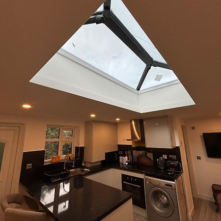 Newly Build 2Br Property With Free Parking High Wycombe Extérieur photo